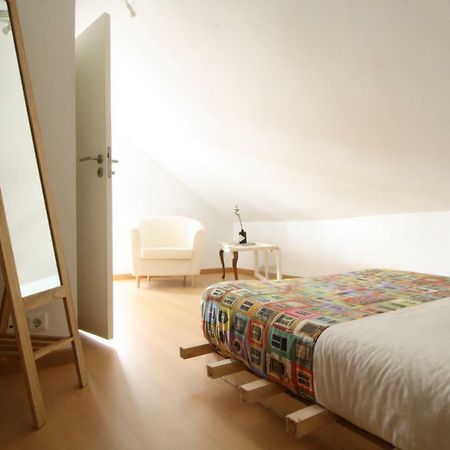 Bairro Alto Window - Cozy Spot In A Buzzing Locale Appartement Lissabon Buitenkant foto